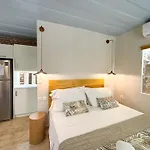 Kukuvayia's Nest-centre Old Town Corfu *